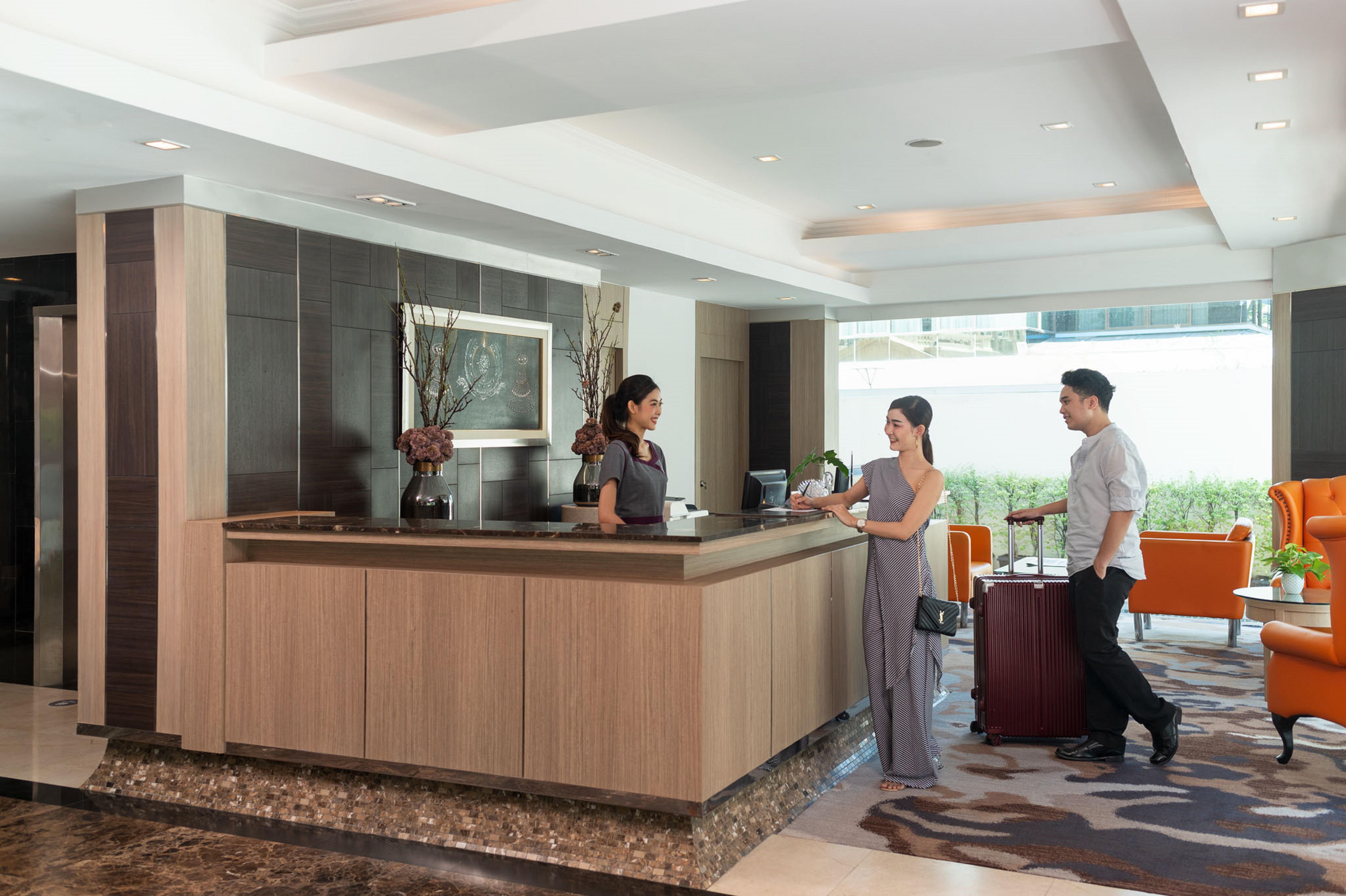 Royal President Bangkok Hotel Екстериор снимка