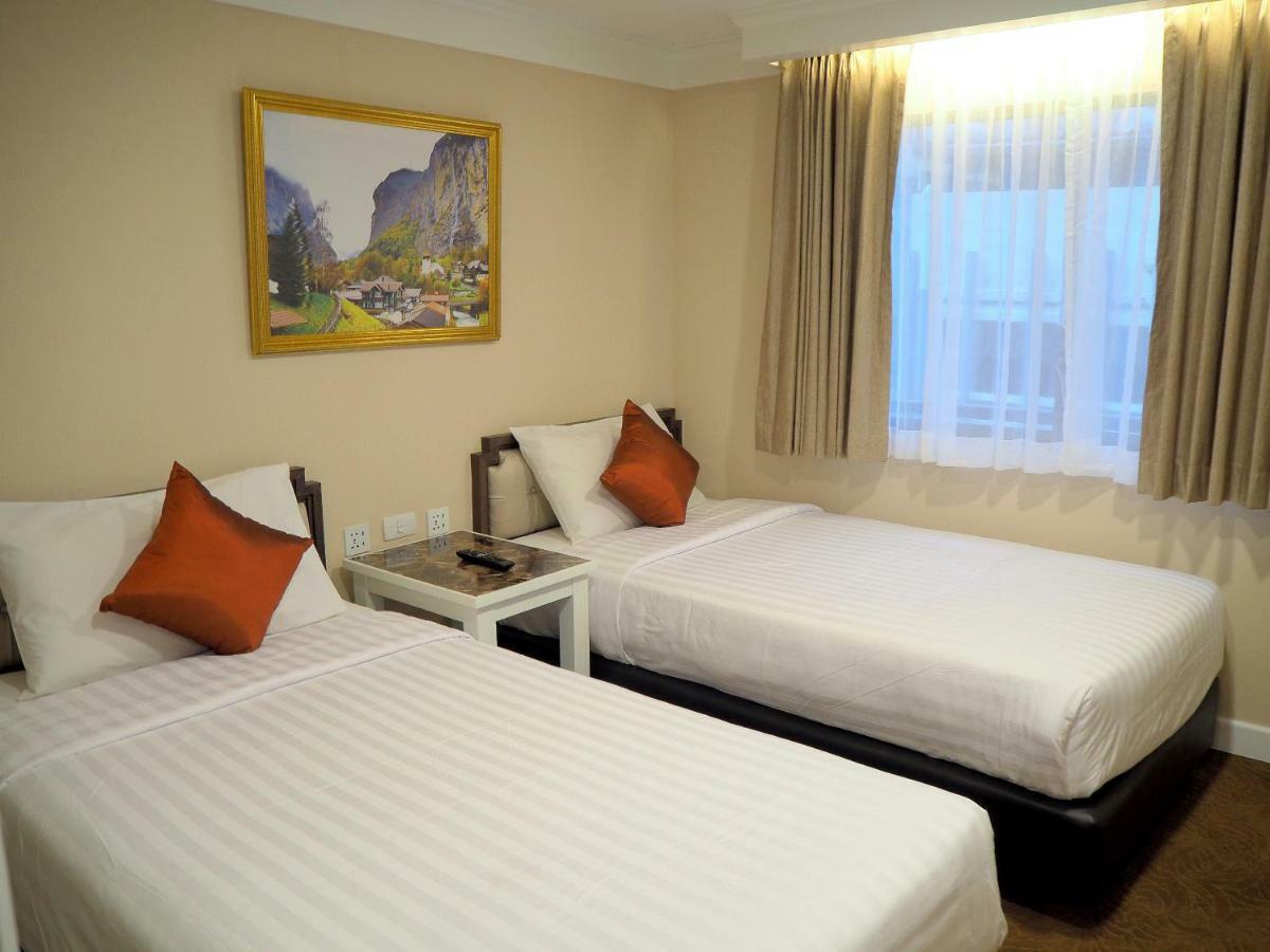 Royal President Bangkok Hotel Екстериор снимка